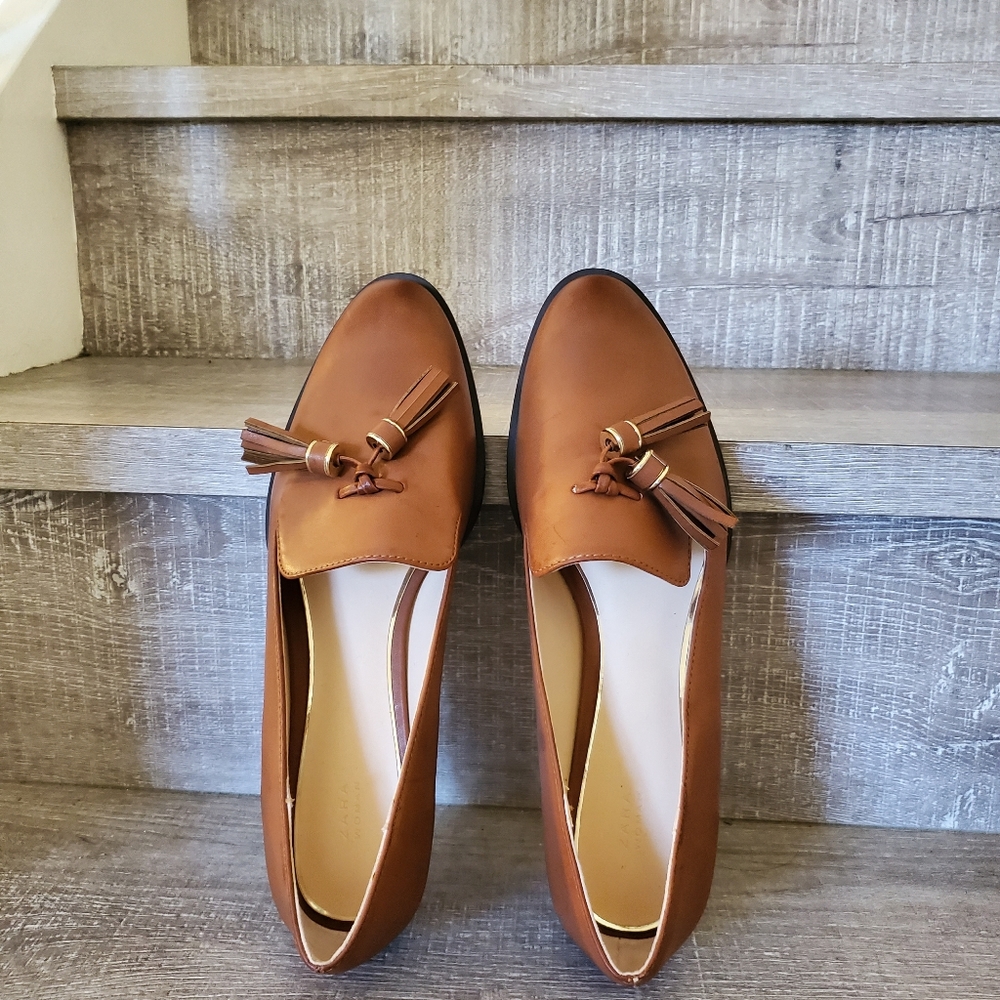 moccasin - Picture 3 of 3